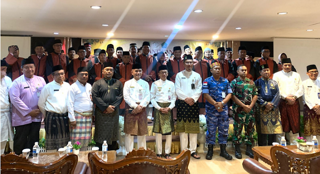 Pj Walikota Hasan Lantik 56 Hakim dan Juri Lomba MTQH Tingkat Kota Tanjungpinang Tahun 2024