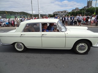 2016.08.28-008 Peugeot 404