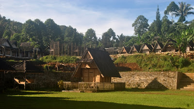 Kampung Kasepuhan Cipta Mulya di Sukabumi, Menjaga Alam dengan Tradisi Leluhur!