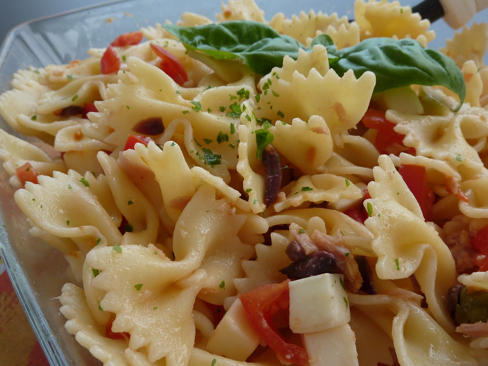 Le Ricette di Nadia: INSALATA DI PASTA POMODORINI, TONNO E ...