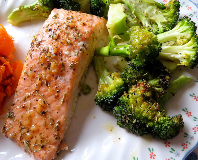 Garlic Butter Salmon & Broccoli for two