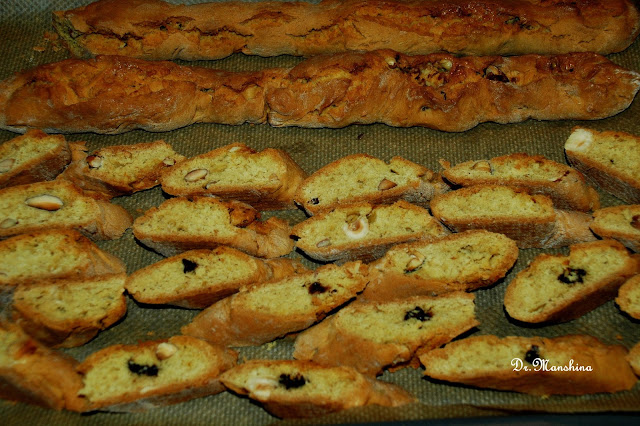Кантуччи или бискотти — вкусное «дважды запеченное» печенье с миндалем