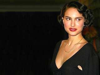 free unwatermarked wallpapers of Natalie Portman at Fullwalls.blogspot.com