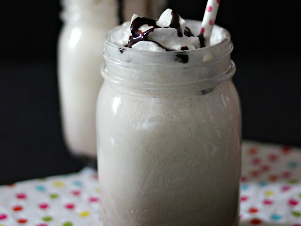 Old Fashioned Chocolate Soda