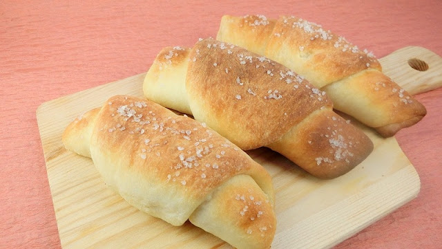 塩パンは高カロリー⁉作り方にひと工夫でヘルシーパンに大変身！
