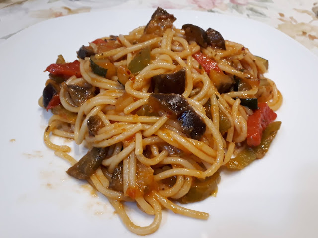 Spaghetti al sugo di ortaggi