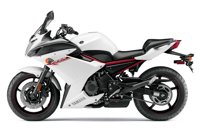 2013 Yamaha FZ6R White