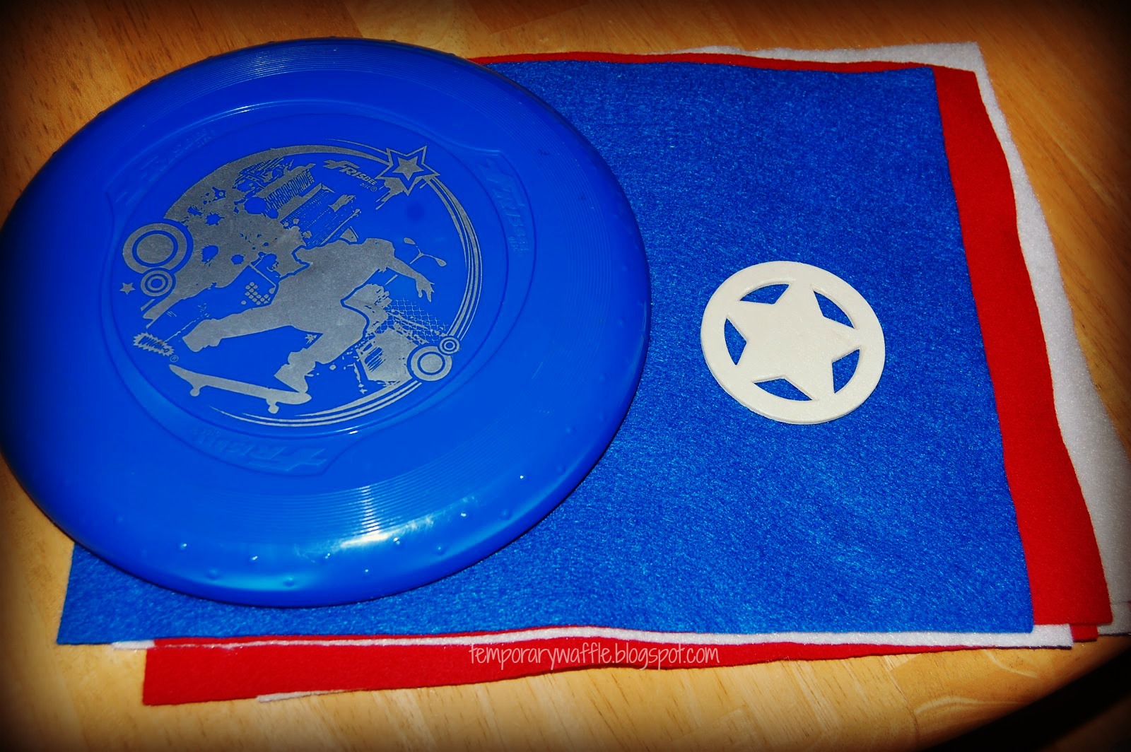 Temporary Waffle: DIY Captain America Shield