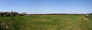 Panoramabild aus drei Fotos aus der Südwestecke der Keltenschanze Buchendorf