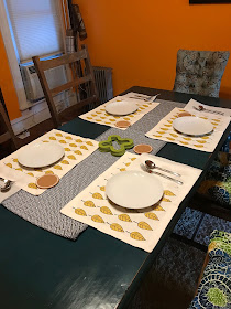 placemats, table setting, gift ideas from overnight guests