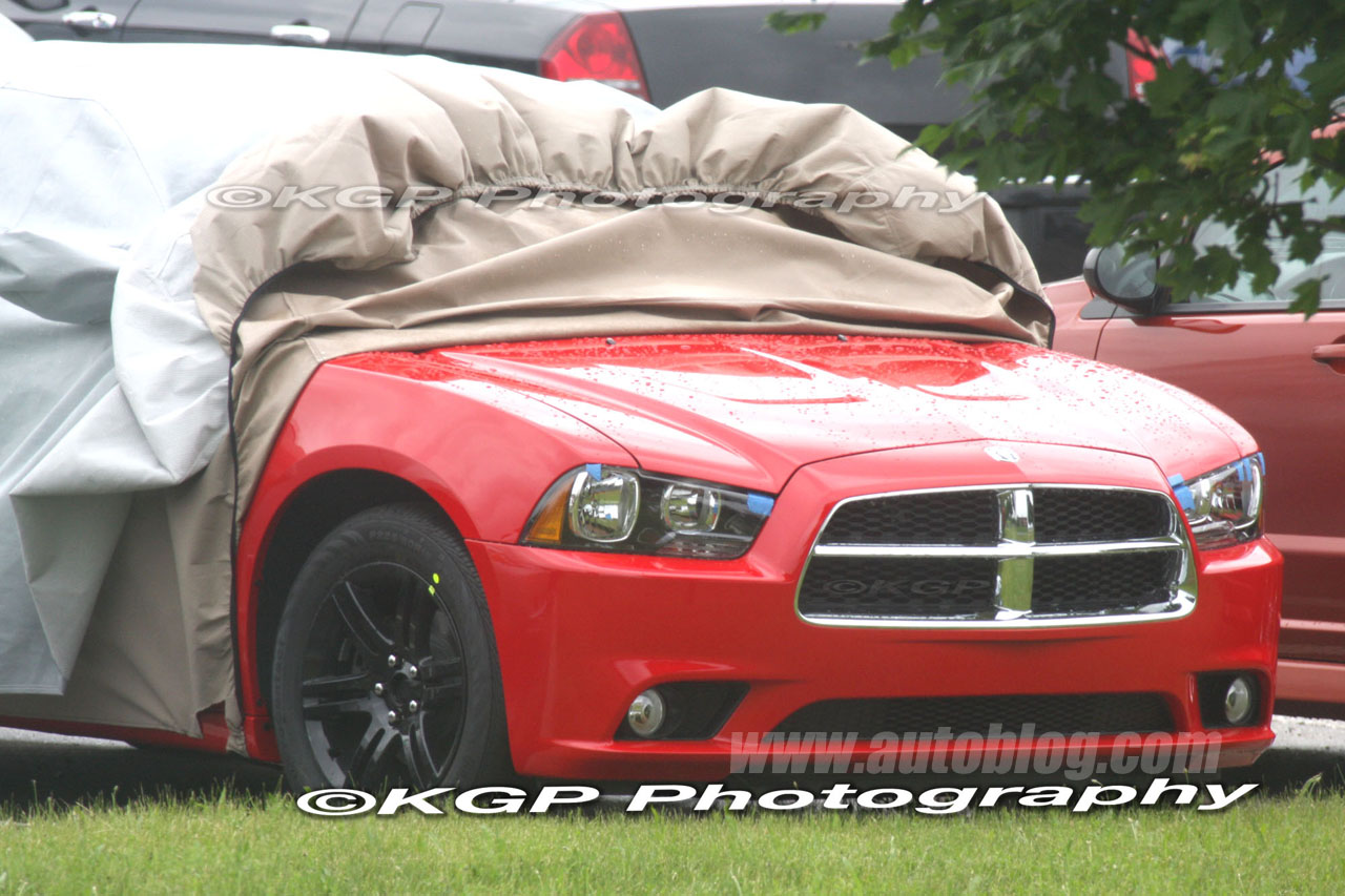 Spy Shots: 2011 Dodge Charger