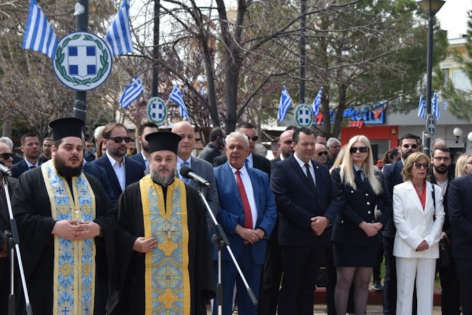 Με επιμνημόσυνη δέηση και κατάθεση στεφάνων τιμήθηκε η μνήμη των ηρώων του 1821 στα Άνω Λιόσια