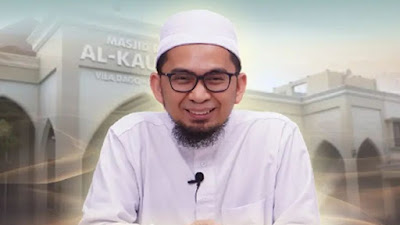 Biodata Singkat Ustadz Adi Hidayat Da'i Kondang dari Muhammadiyah