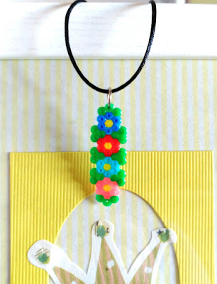 colgante, hamabeads, mini, día de la madre, manualidades fáciles, handmade, diy