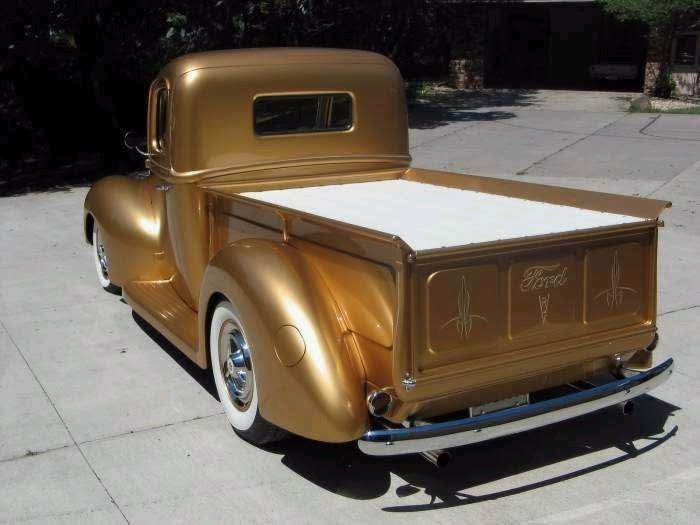 Most Beautiful Gold Car Pictures