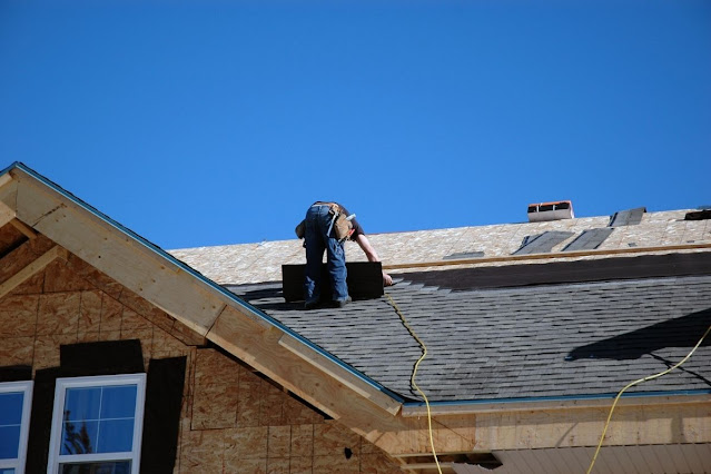 Roof repair in Pittsburgh