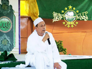 kumpulan foto Habib Luthfi bin Yahya Pekalongan 