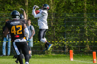 Sportfotografie American Football NRW Münster Blackhawks Köln Falcons