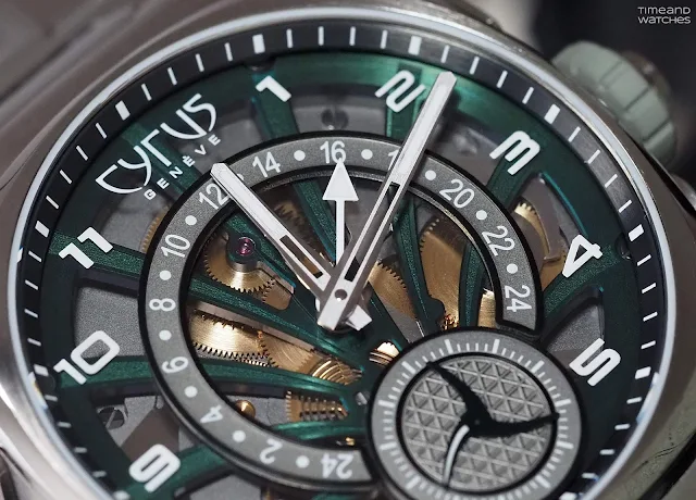 Cyrus Klepcys GMT Palm Green