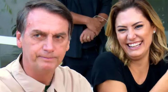 Bolsonaro e sua Sugar Babby Michely rindo que enganaram o povo COAF ENCONTRA CHEQUE EM FAVOR DA MULHER DE BOLSONARO EM CONTA SUSPEITA!