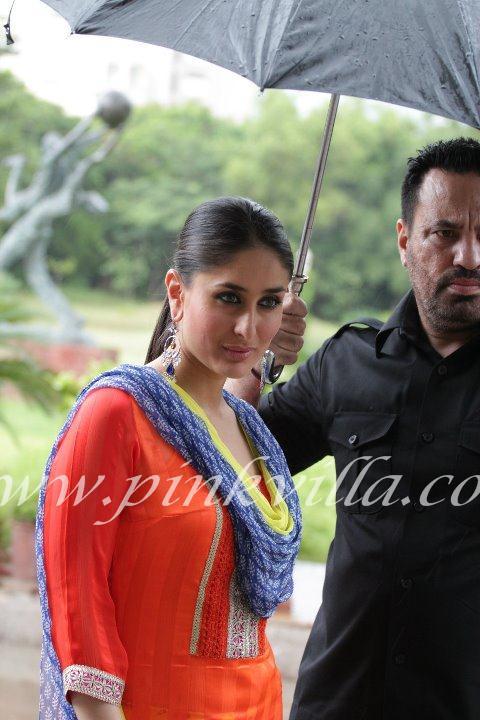  Kareena Kapoor  -  Kareena Kapoor Latest Close up Stills