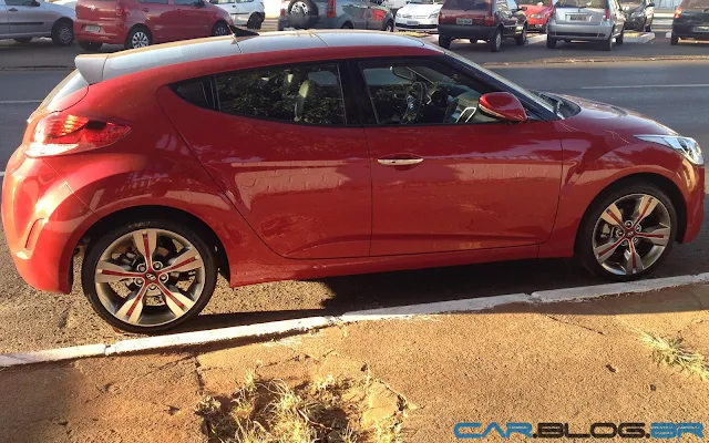 Hyundai Veloster 2013 - vermelho