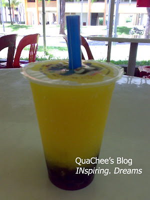 bubble tea, mango freeze with pearls