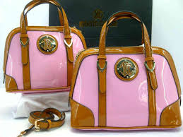 Desain Tas Wanita Branded Modern Terbaru