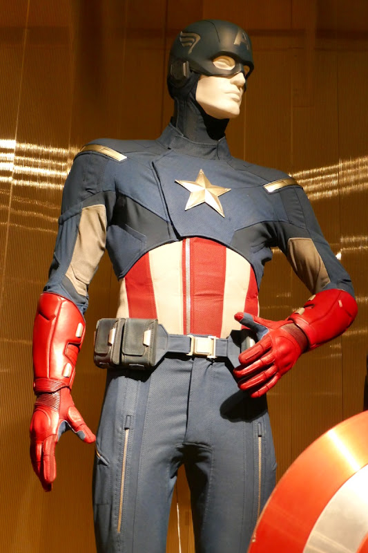 Chris Evans Captain America costume Avengers