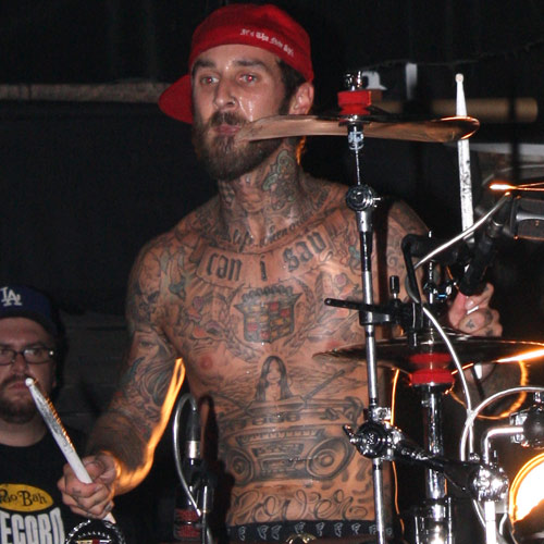 Like SO many celebrities in recent years Blink 182 drummer Travis Barker 