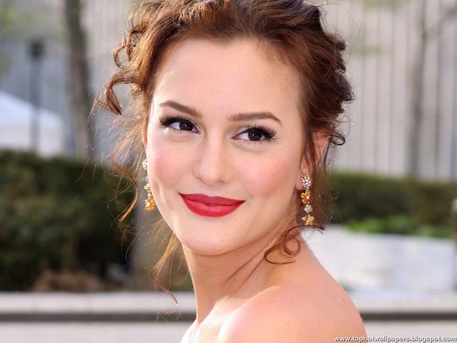 Leighton Meester - Picture Colection