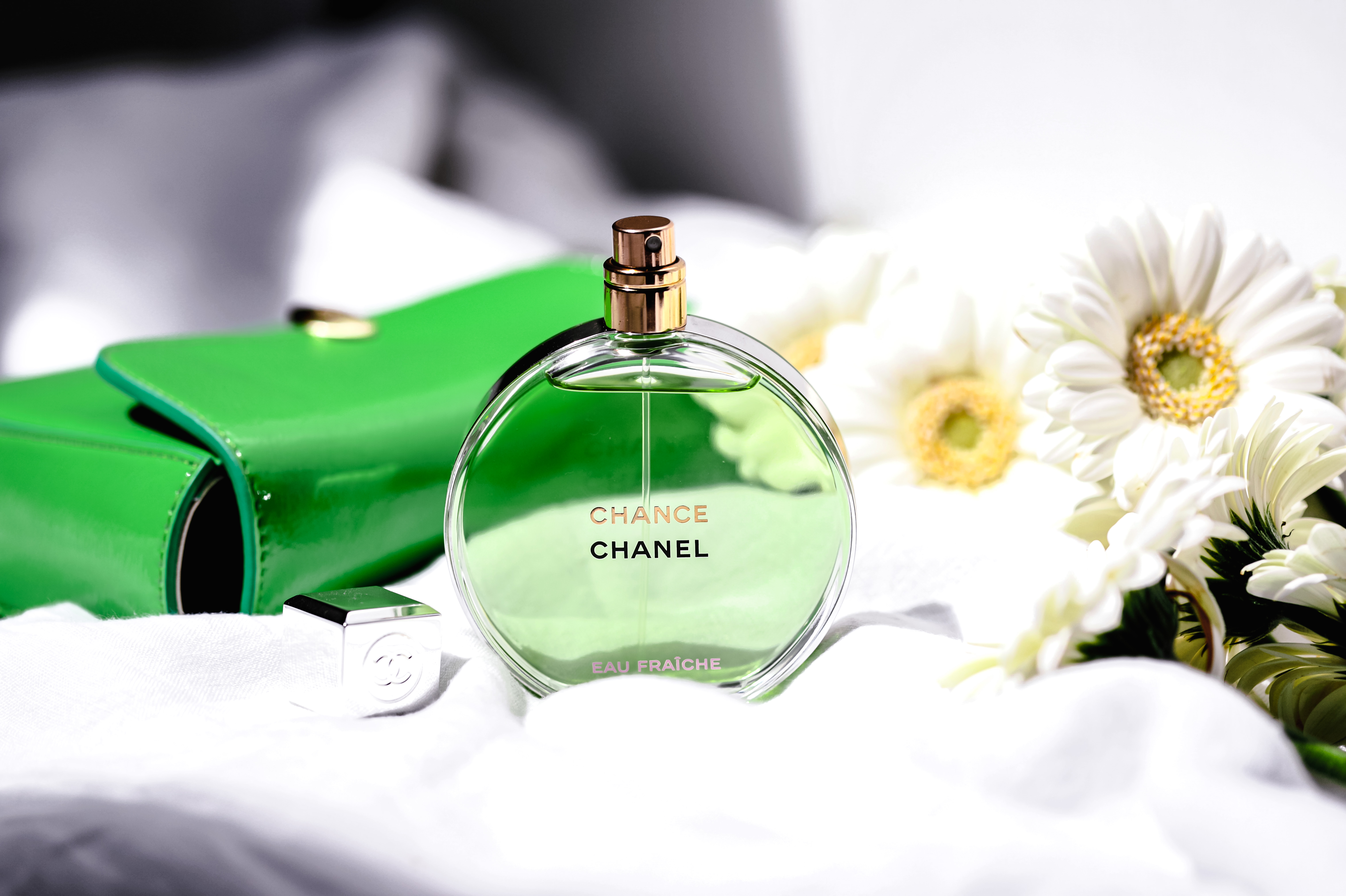 Chanel Chance Eau Fraiche Eau De Parfum VS Chanel Chance Eau Fraiche Eau De  Toilette 