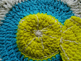 free crochet pattern, free crochet granny square pattern, free crochet mitered square pattern, free crochet lemon mitered granny square pattern, free crochet citrus granny mitered square pattern, free crochet orange granny square pattern, free crochet kiwi fruit granny square pattern, free crochet lemon motif, free crochet orange motif, free crochet kiwi fruit motif, Oswal Cashmilon, Pradhan Stores, Project Chemo Crochet,