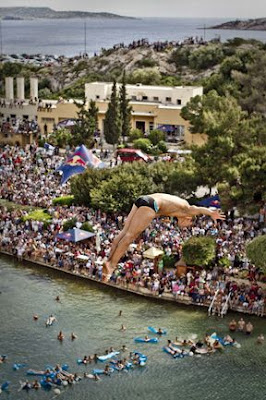 Red Bull Cliff Diving Seen On coolpicturesgallery.blogspot.com