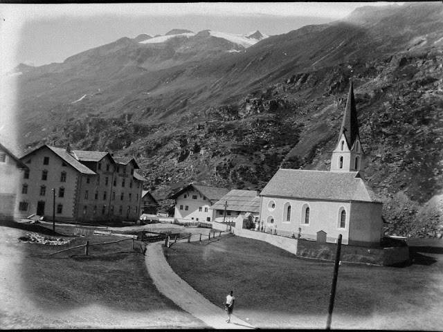 Die Pfarrkirche Johannes Nepomuk in Obergurgl/Tirol - wahrscheinlich vor 1931