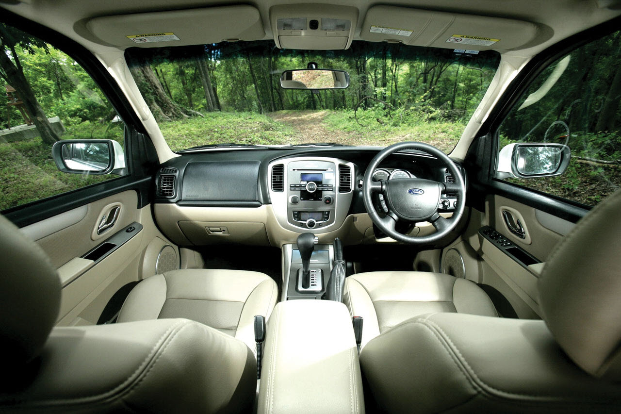 [2010_Ford-Escape-XLT-4x2-E20-TH_20.jpg]