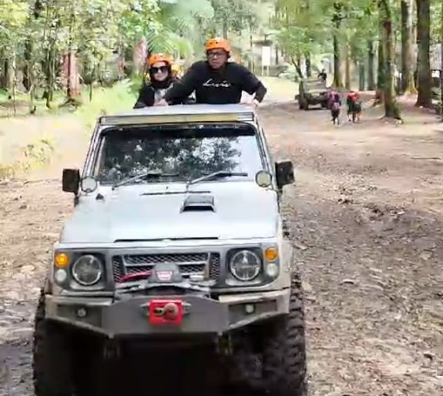 JEEP OFFROAD DI LEMBANG | Aktifitas offroad dengan Jeep Jimny Adventure