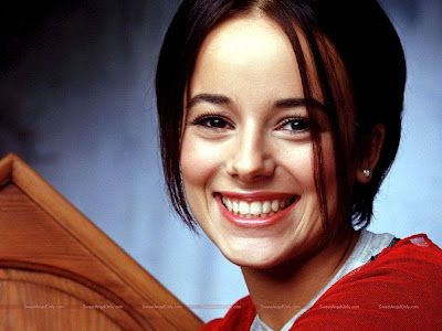 alizee_hollywood_actress_wallpaper_12_sweetangelonly.com