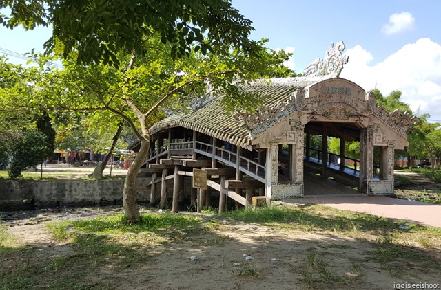 famous tiled-roofed Thanh Toan Bridge, located 8 km east of Hue city