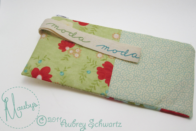 Wallet Wristlet Zipper Pouch Tutorial