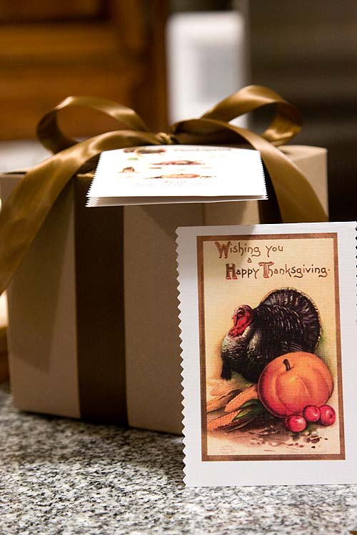 countdown to thanksgiving # 12- Thanksgiving take-home boxes...