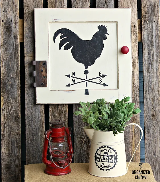 Cabinet Door Repurposed As Rooster Farmhouse Decor Cabinet Door Repurposed As Rooster Farmhouse Decor #stencil #repurposed #farmhousestyle