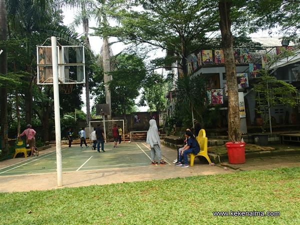 lokasi buku tahunan anak