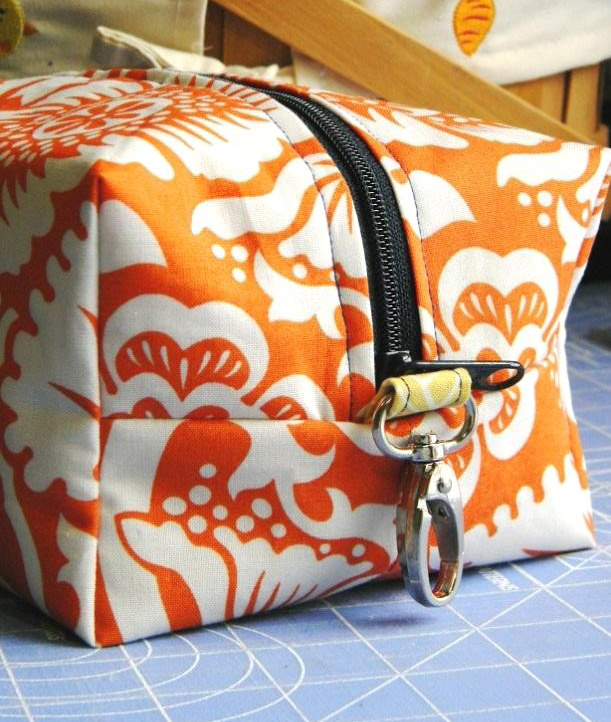 Boxie Pouch Tutorial. Step-by-step sew instructions