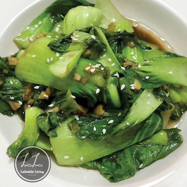 Vietnamese Garlic Sesame Bok Choy Recipe