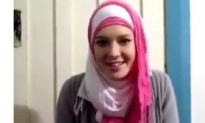  Heboh!!! Gadis Cantik Amerika Ini Masuk Islam Setelah Menemukan Perintah Berjilbab Dalam Injil