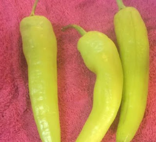 Banana peppers, how to dehydrate banana peppers, how to use dried peppers