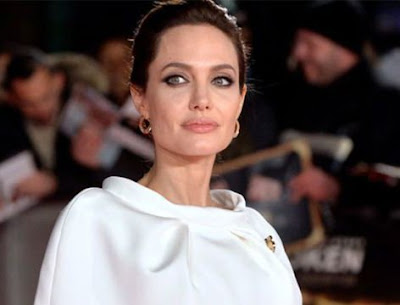 Angelina Jolie estaria com cancer e anorexia