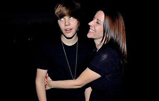 justin bieber phone number for real 2011. justin bieber phone number