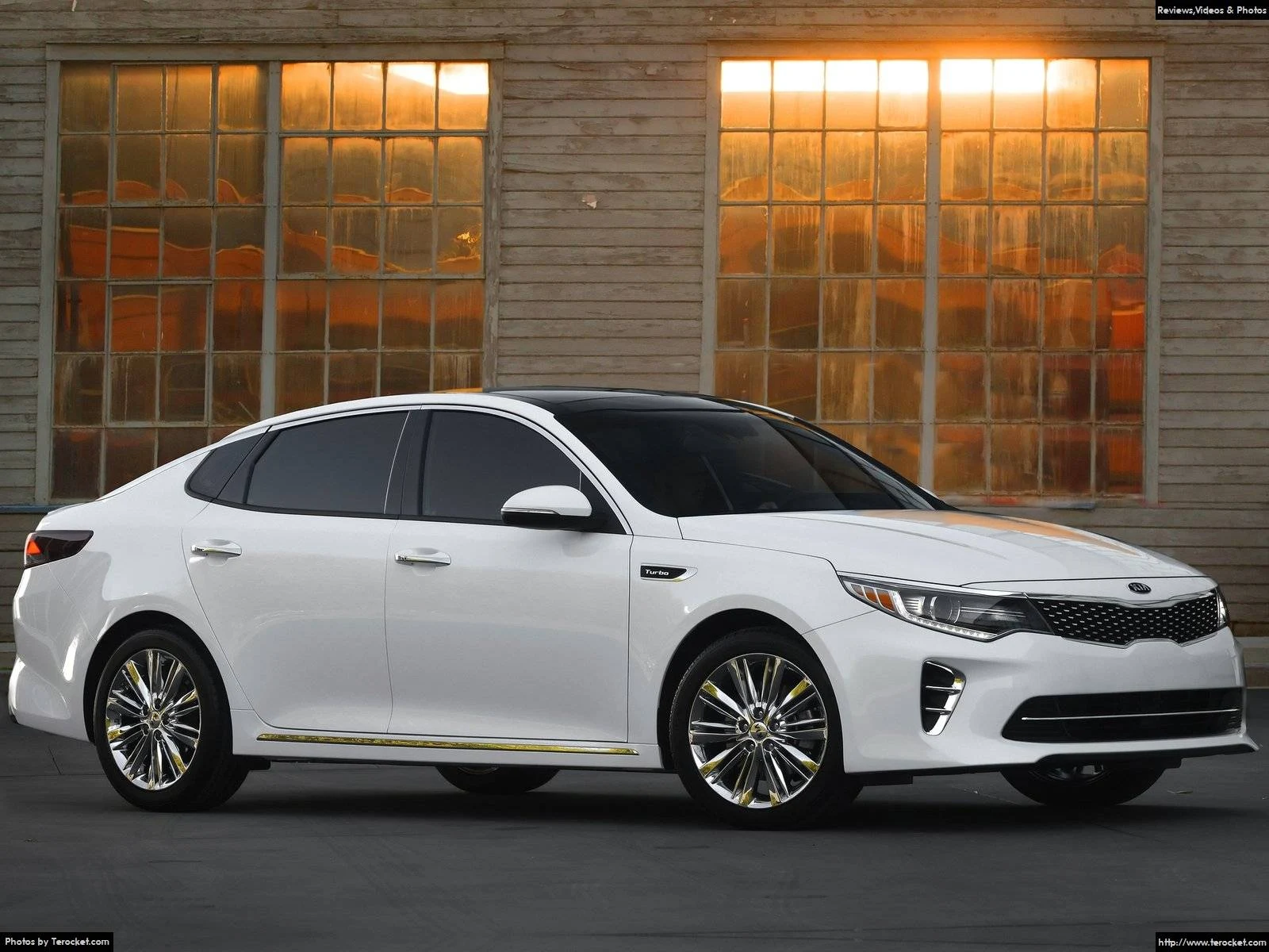 Hình ảnh xe ô tô Kia Optima 2016 & nội ngoại thất